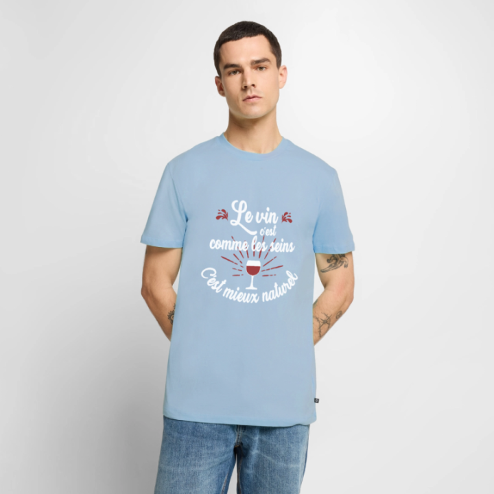 T-shirt premium homme - Le vin c'est mieux naturel - bleu clair - front