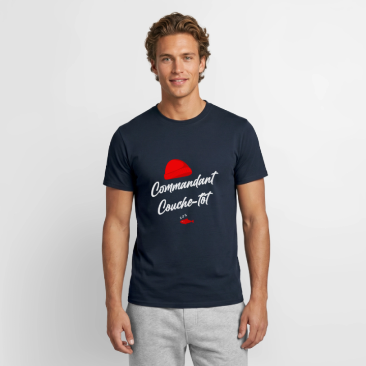 T-shirt homme - Commandant Couche-tôt - marine - front